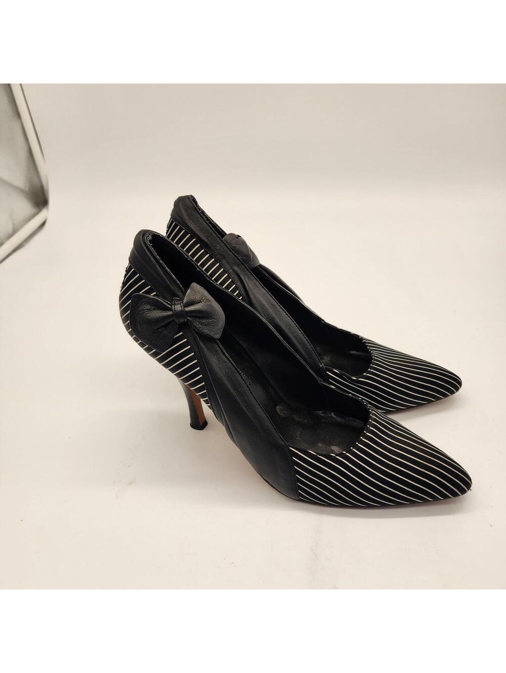 C Label Black White Striped Pointed Toe Heels Leather Sole Pumps Size 10 EUC